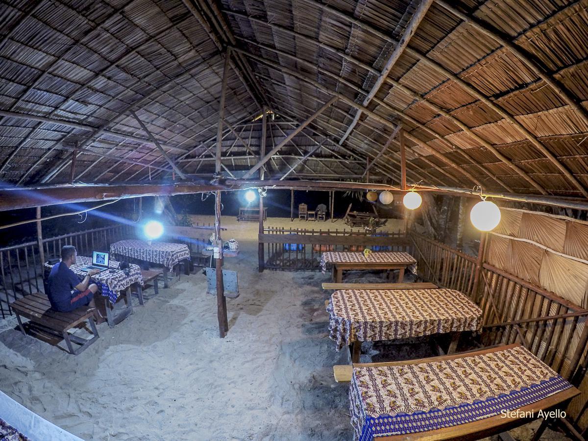 Kamar Raja Guest House Selpele ภายนอก รูปภาพ